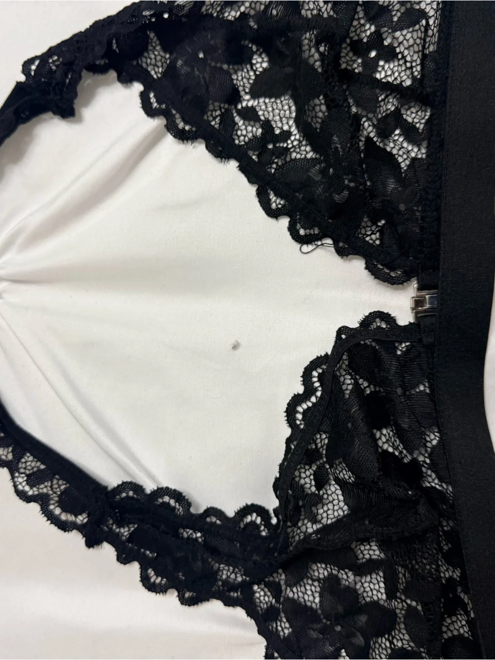 N/A elegant black